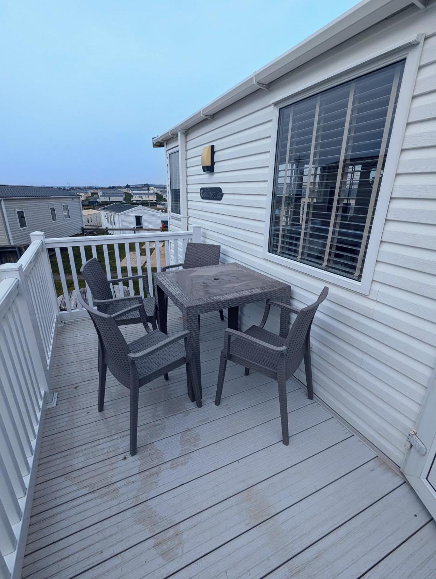 Beautifully Presented Dog Friendly Caravan On Very Popular Littlesea Holiday Haven Park Weymouth Wyke Regis Zewnętrze zdjęcie