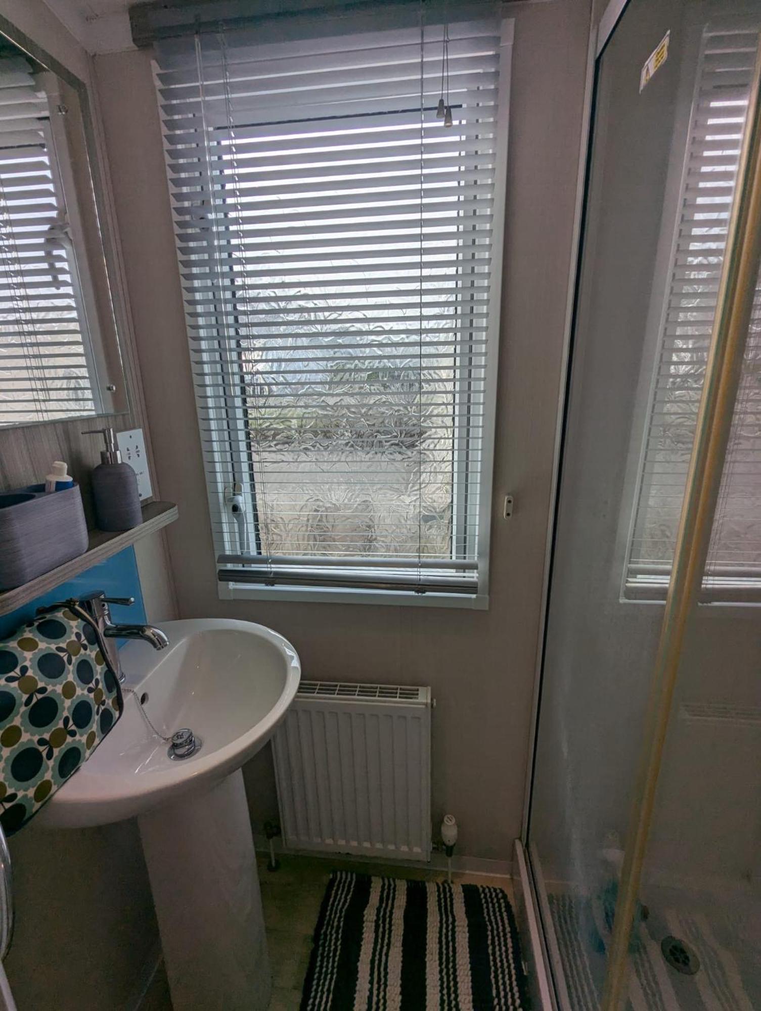 Beautifully Presented Dog Friendly Caravan On Very Popular Littlesea Holiday Haven Park Weymouth Wyke Regis Zewnętrze zdjęcie