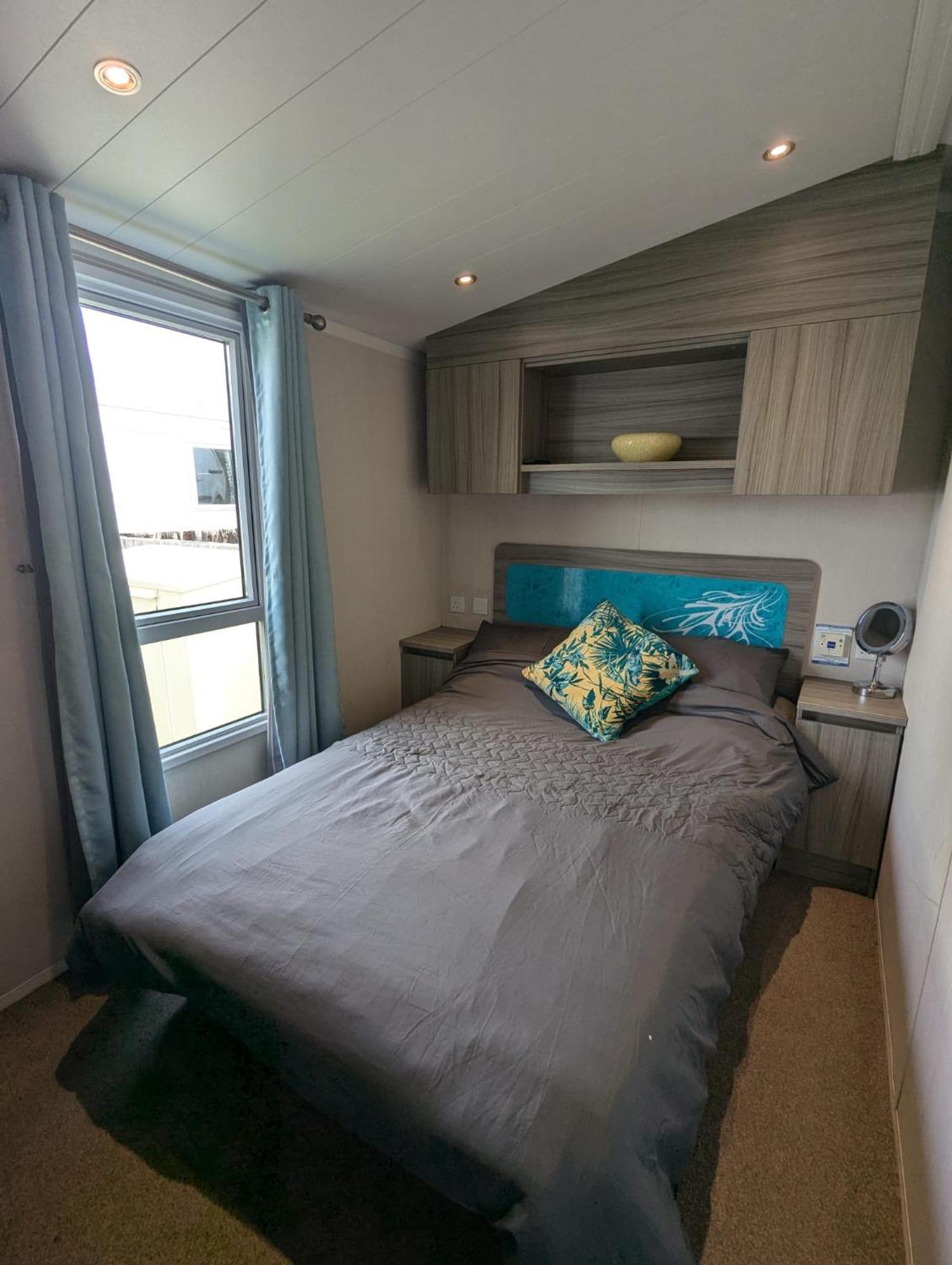Beautifully Presented Dog Friendly Caravan On Very Popular Littlesea Holiday Haven Park Weymouth Wyke Regis Zewnętrze zdjęcie
