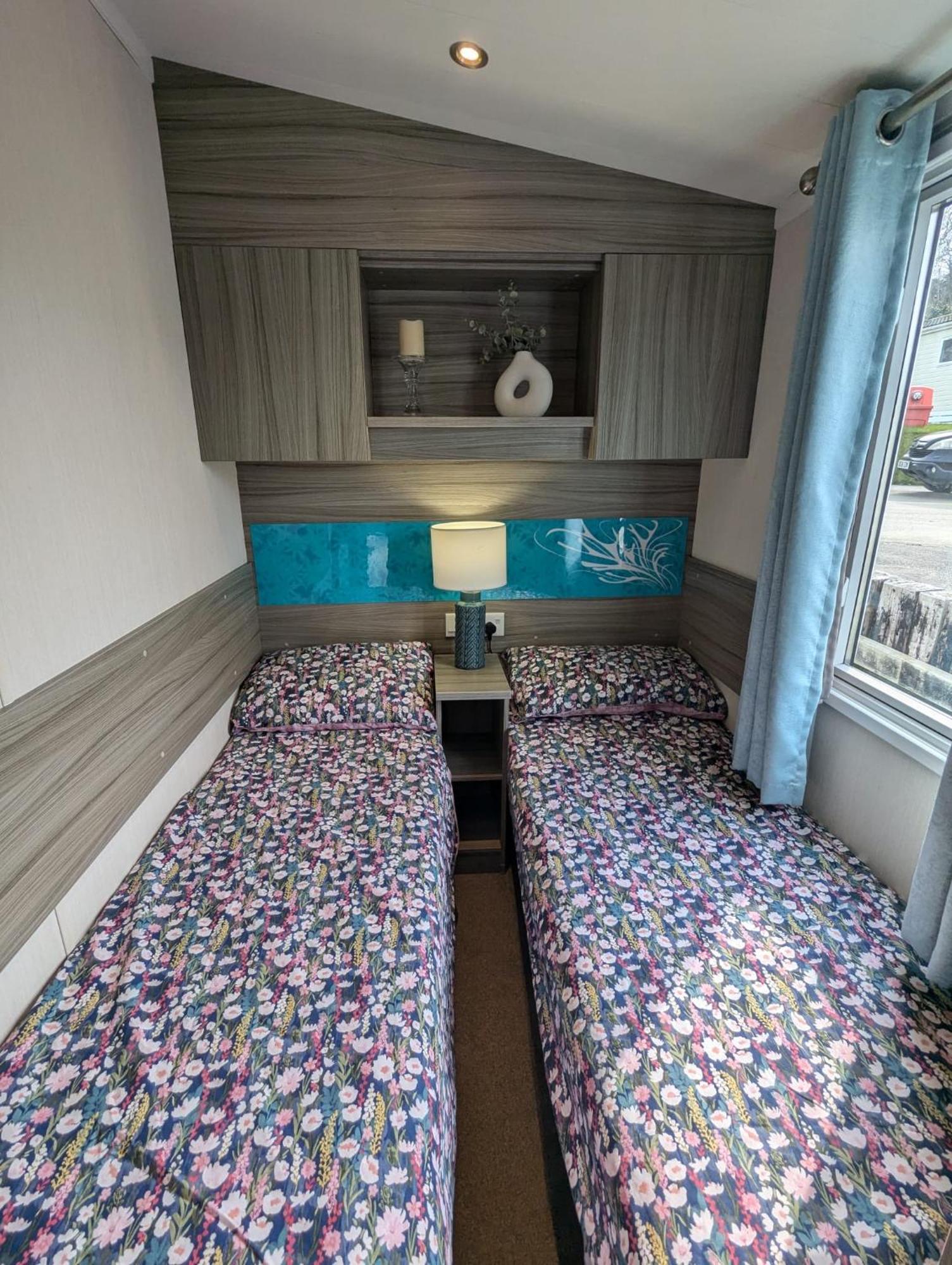 Beautifully Presented Dog Friendly Caravan On Very Popular Littlesea Holiday Haven Park Weymouth Wyke Regis Zewnętrze zdjęcie